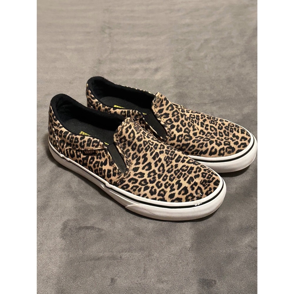 Vans Slip on Asher Deluxe Women's Canvas Leopard Print shoes Size 8 Sneakers
